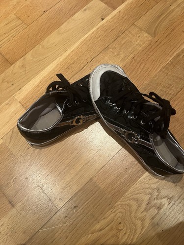 Guess flat shoes - guess,