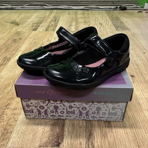 Clarks nibblessal inf black - clarks,