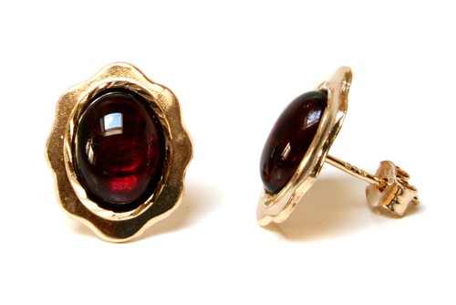 9ct gold garnet - 9ct,