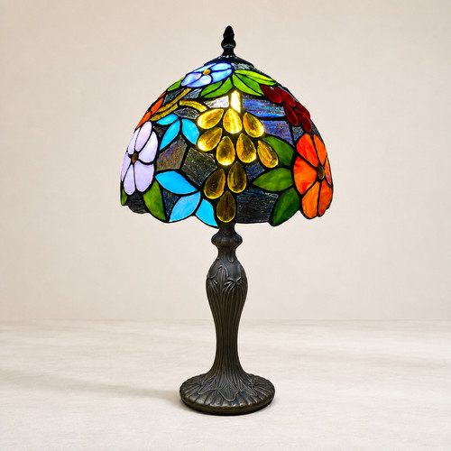 Tiffany style table lamp - style,