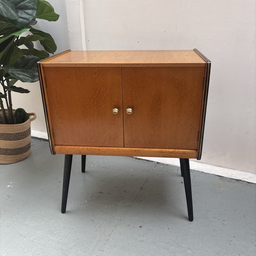 British mid century modern - mid-century,
