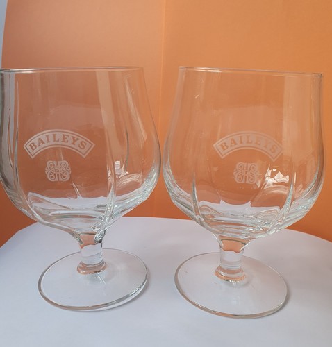Baileys irish cream white logo - baileys,