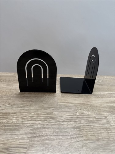 Pair metal arch - of, (rainbow)