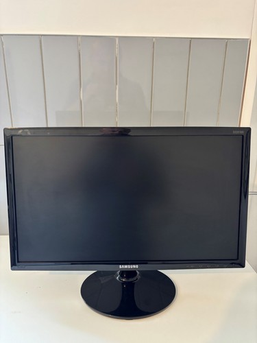 Samsung series s22d300hy - series,