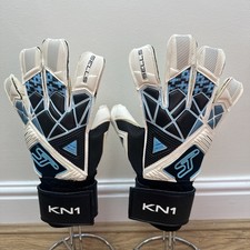 KEYLOR NAVAS Sells Goalkeeper