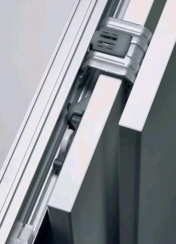 Sliding wardrobe runner - sliding,