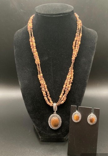 Avon tiger eye necklace - -,