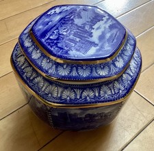 Ringtons Millenium 2000 Castle Lidded Jar by Wade VGC 