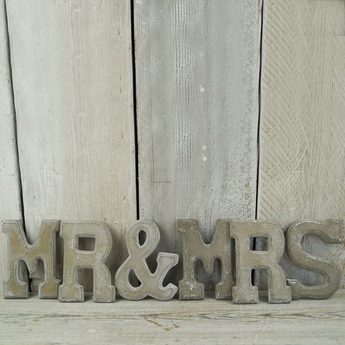 Mrs cement letter set - mrs,