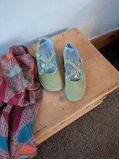 GUDRUN SJORDEN SHOES, GREEN ~ SIZE 6 ~ with bag