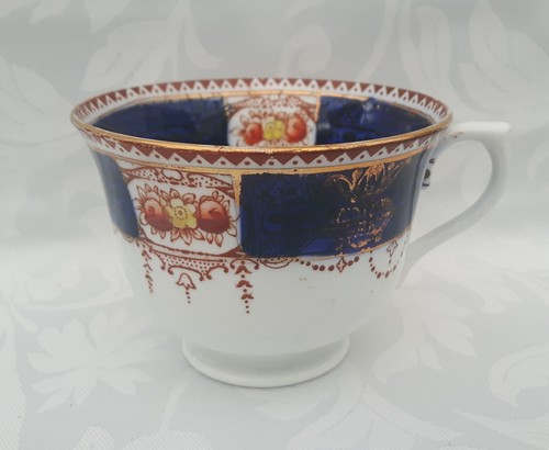 Colclough royal vale teacup - royal,