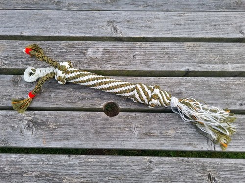 Tiller tassel wall - tiller, hanging