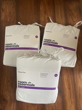 Room Essentials Twin/Twin XL Sheets 3-Pc Set  Microfiber White/gary Lots Of 3