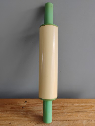 Vintage bakelite rolling - vintage,