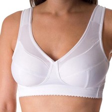 Ladies Triumph Relaxana Non Wired Full Cup Wide Strap Bra White 34B