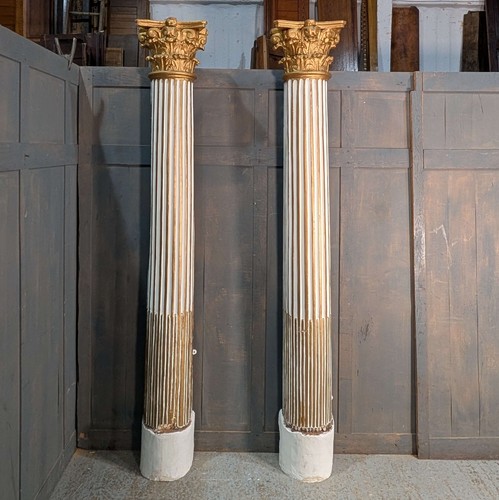 Pair corinthian columns - a,
