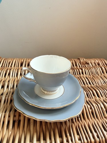 Colclough pastel blue vintage - colclough,