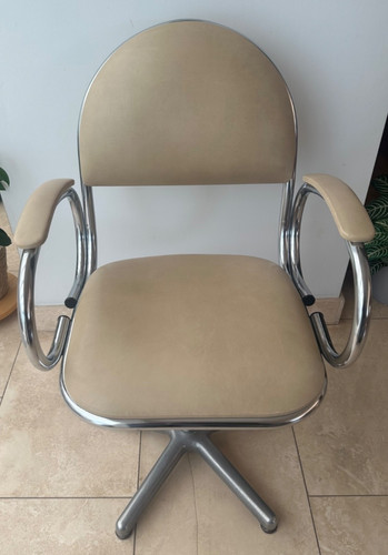 Salon styling chair - salon,