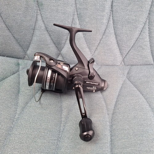 Shimano 2500fb baitrunner - st,