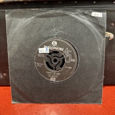 Beatles 45 RPM Play Tested! Ticket to Ride, Parlophone R 5265 with sleeve