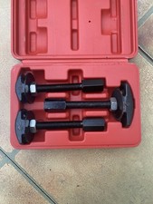 Nielsen Rear Axle Bearing Puller Set