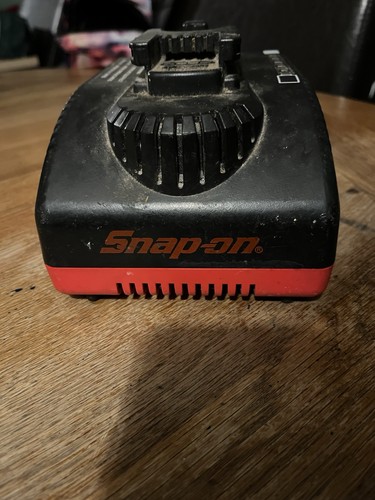 Snap battery charger - snap, on