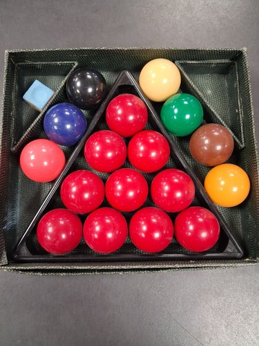 35mm snooker balls inc - 1, (inc