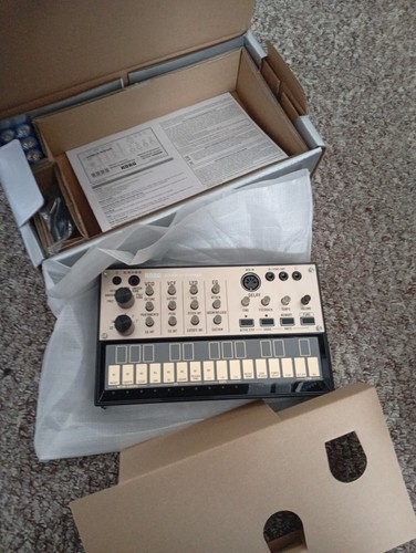 Korg volca keys brand new - keys,