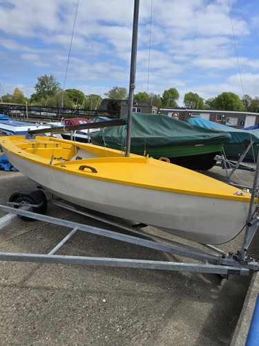 Wayfarer sailing dinghy - wayfarer,