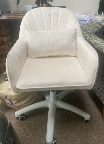 Swivel velvety soft chair - swivel,