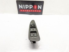 TOYOTA ALPHARD MK1 2002-08