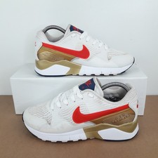 Nike Womens Trainers UK 4 Air