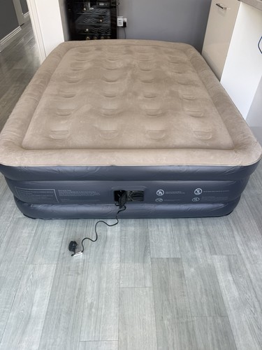 Idoo luxury double air bed - double,