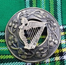 Celtic Irish Harp Kilt Fly