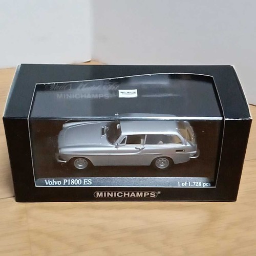 Minichamps volvo p1800 - minichamps,