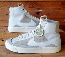Nike Blazer 77 Mid Trainers