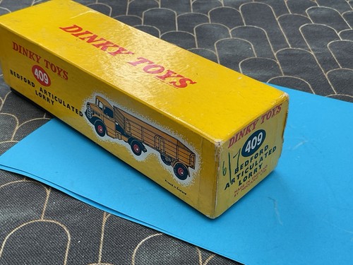 Dinky toys 409 - dinky,
