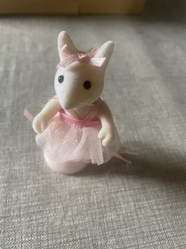 Angelina ballerina - angelina,