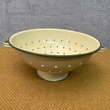 Vintage Old Farmhouse Style