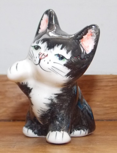 Babbacombe pottery black - , &