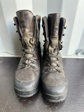 Jack Pyke Hunter Boots. UK 11  Vibram sole and fully waterproof leather upper.