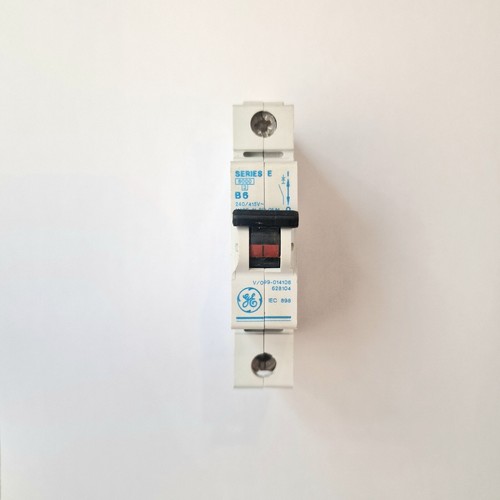 Series 6ka single pole - ge,