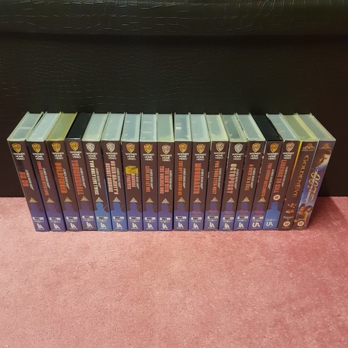 James bond films 18 vhs - bond,
