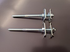 2 x Rear Mounted Cast Iron Radiator Wall Stay - Radiators Stays Brackets Ties