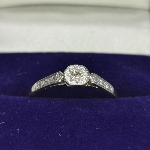 Diamond solitaire platinum - diamond, set