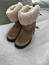 UGG 7 UK SIZE 5 Ultimate Bind