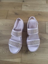 Skechers Luxe Foam Pink