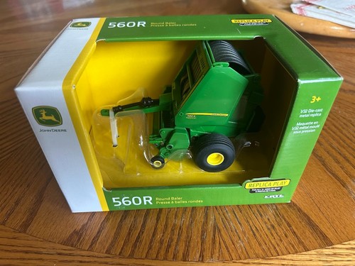 New john deere 560r round - john,