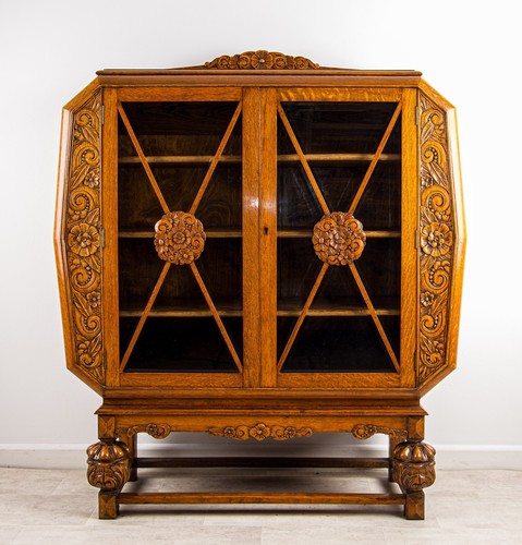 Antique carved oak display - oak,