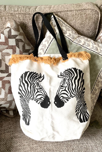 New cream canvas tote - -,